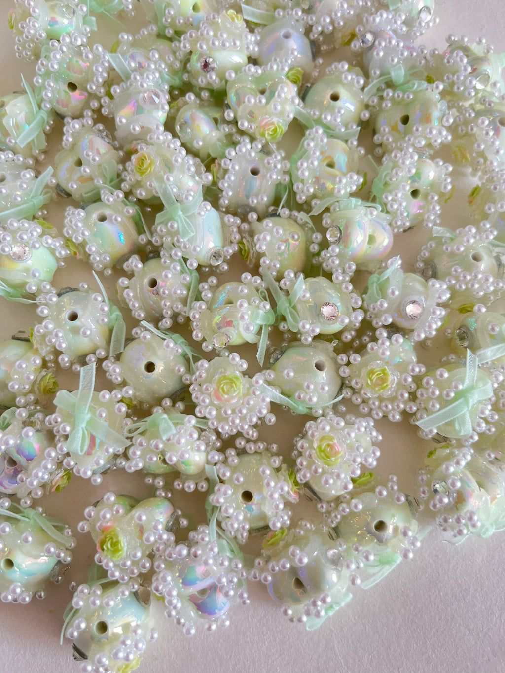 5pcs/pack heart shaped beads with bow and pearl for DIY chains and fancy pens