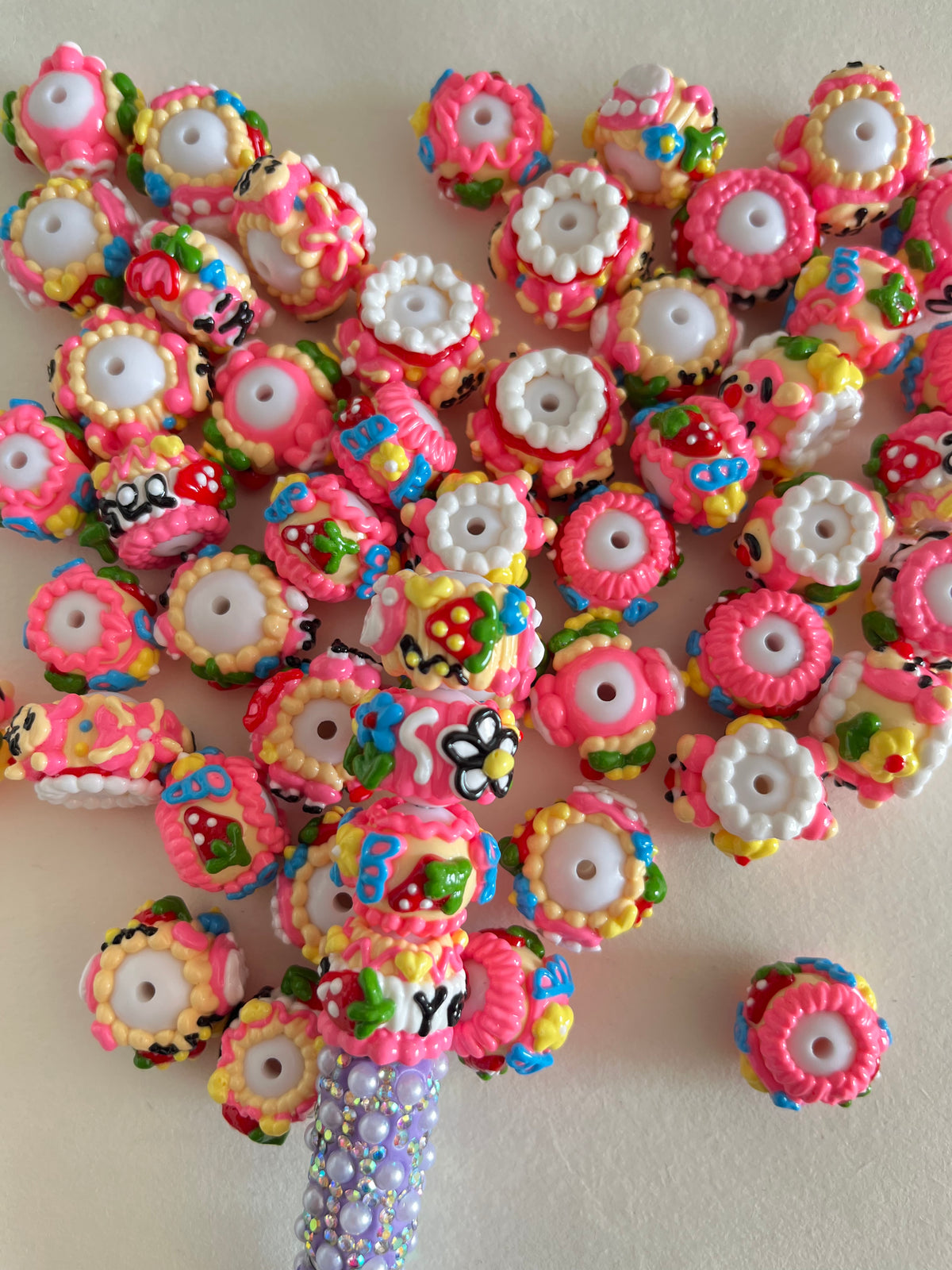 10pcs/pack Hand painted beads for DIY chains and pens